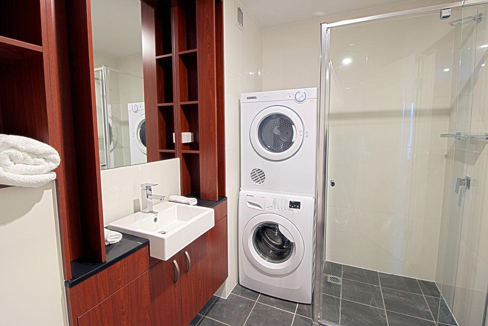 Abode Narrabundah Hotel Canberra Bagian luar foto